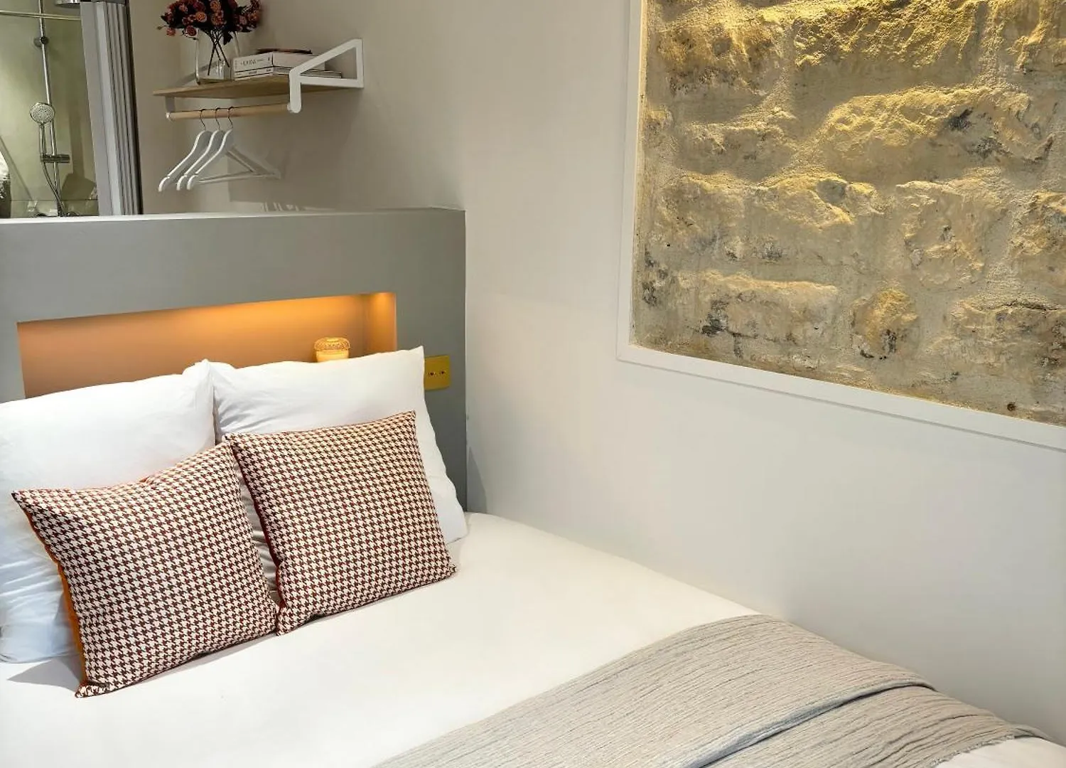 Hotel Paris Amore